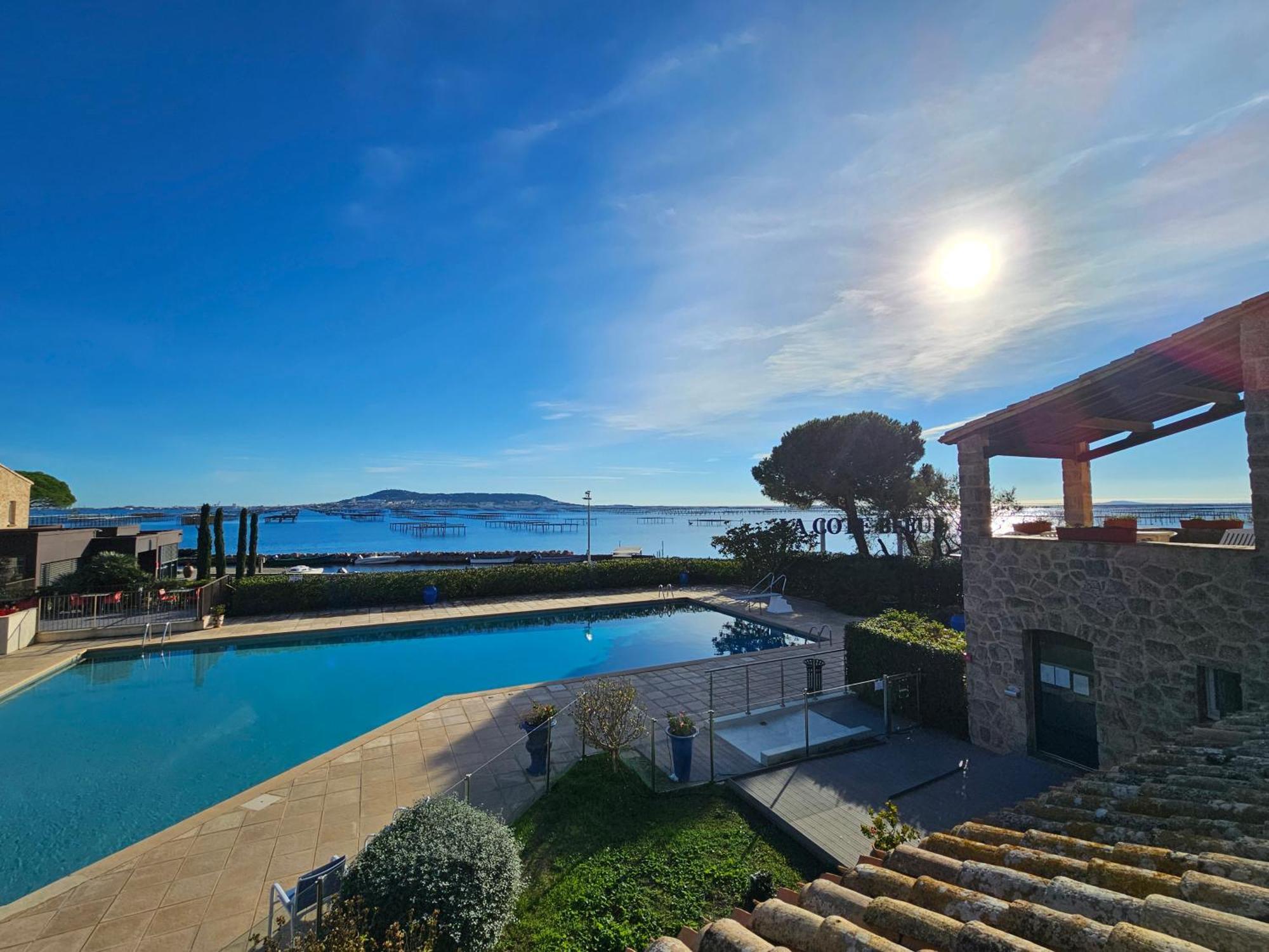 La Cote Bleue Hotell Bouzigues Eksteriør bilde